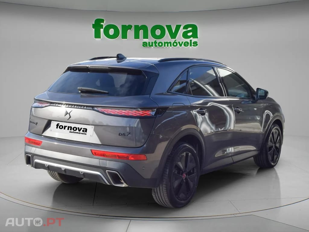 DS DS7 E-Tense 4x4 Performance Line +