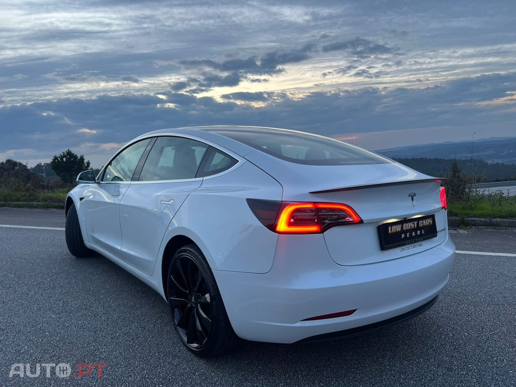 Tesla Model 3 Performance Dual Motor AWD