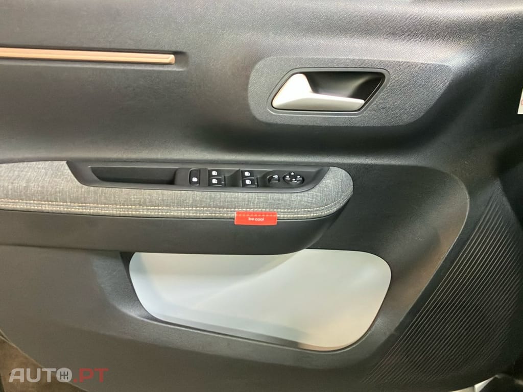 Citroen C3 Aircross 1.2 Hybrid Plus e-DSC6