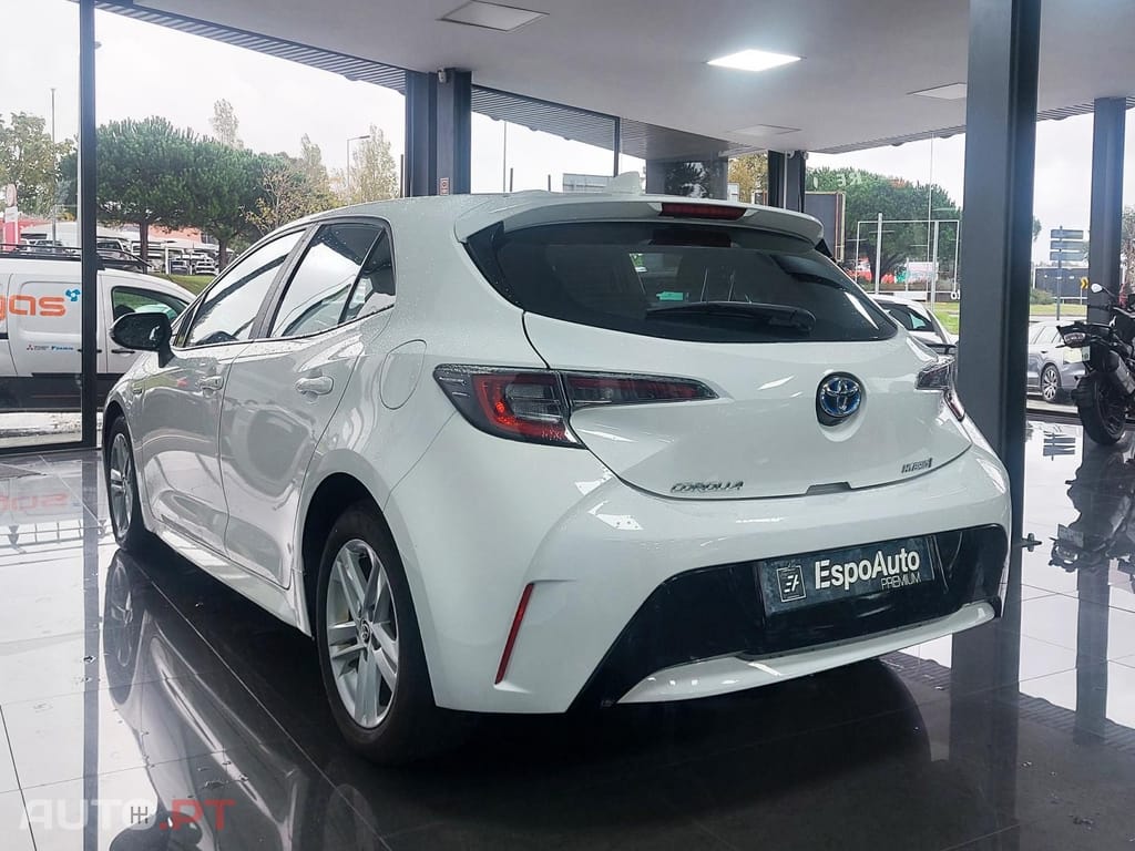 Toyota Corolla 1.8 Hybrid Comfort