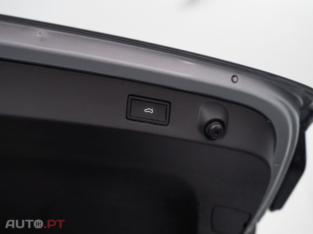 Volkswagen Arteon 1.4 TSI eHybrid Elegance