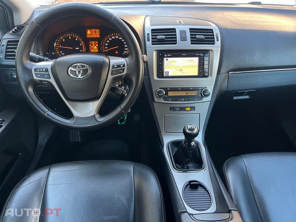 Toyota Avensis SW 2.0 D4D Exclusive