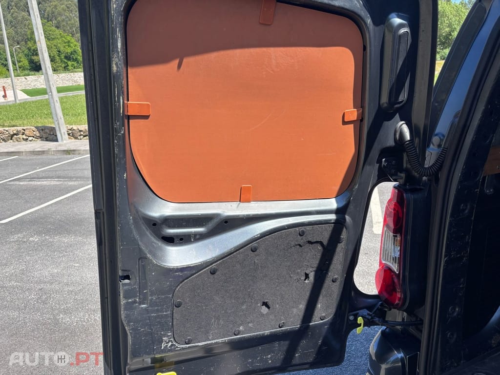 Citroen Berlingo 1.6 BlueHDi L1 Club 3L