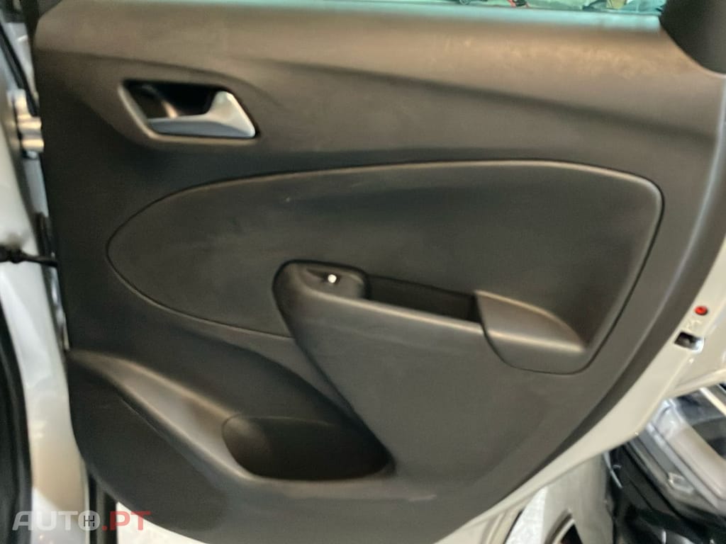 Opel Crossland 1.2 T 110 Edition