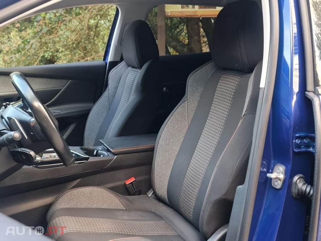 Peugeot 3008 1.6 BlueHDi Active