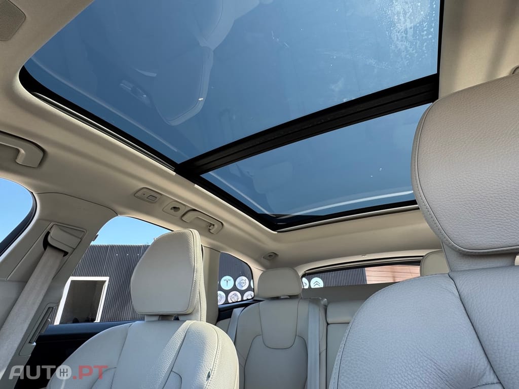 Volvo XC60 2.0 B4 Momentum
