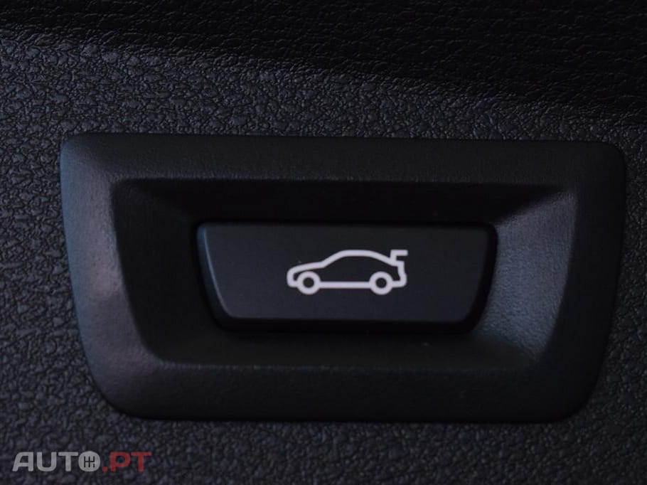 BMW X2 16 d sDrive Auto