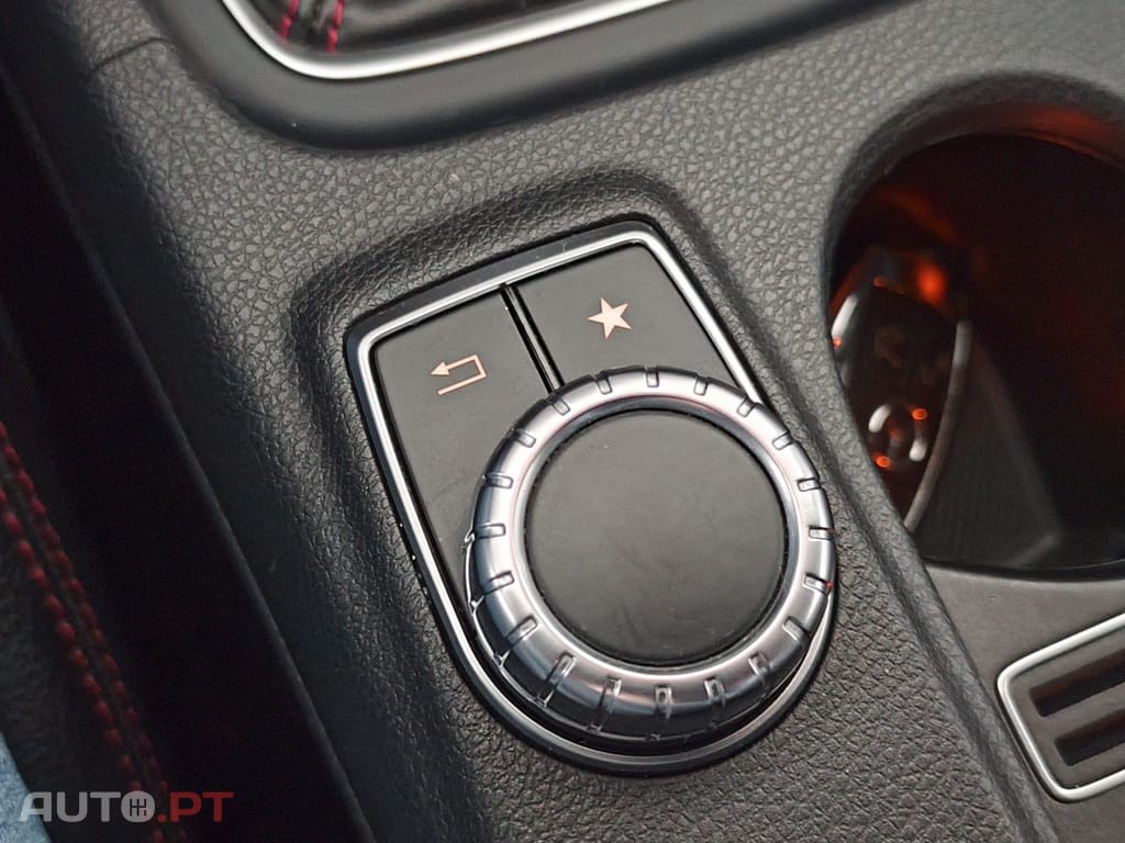 Mercedes-Benz CLA 180 d AMG Line