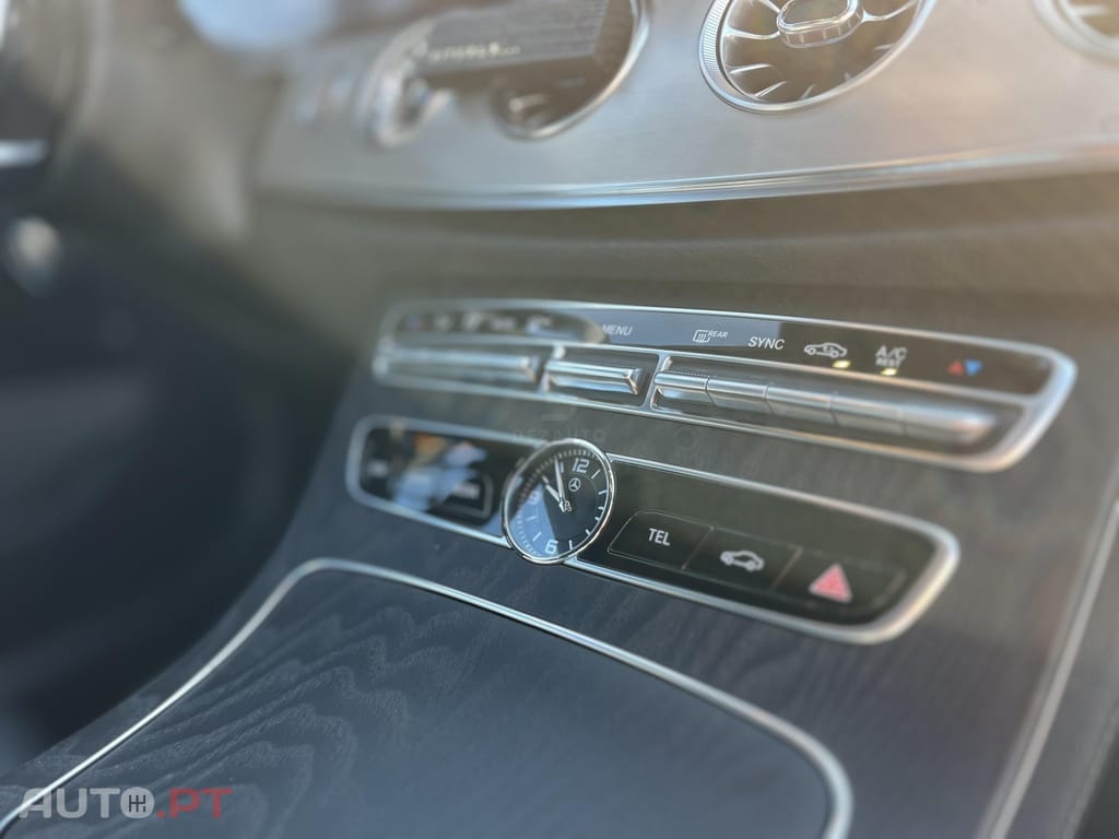 Mercedes-Benz E 300 Coupé