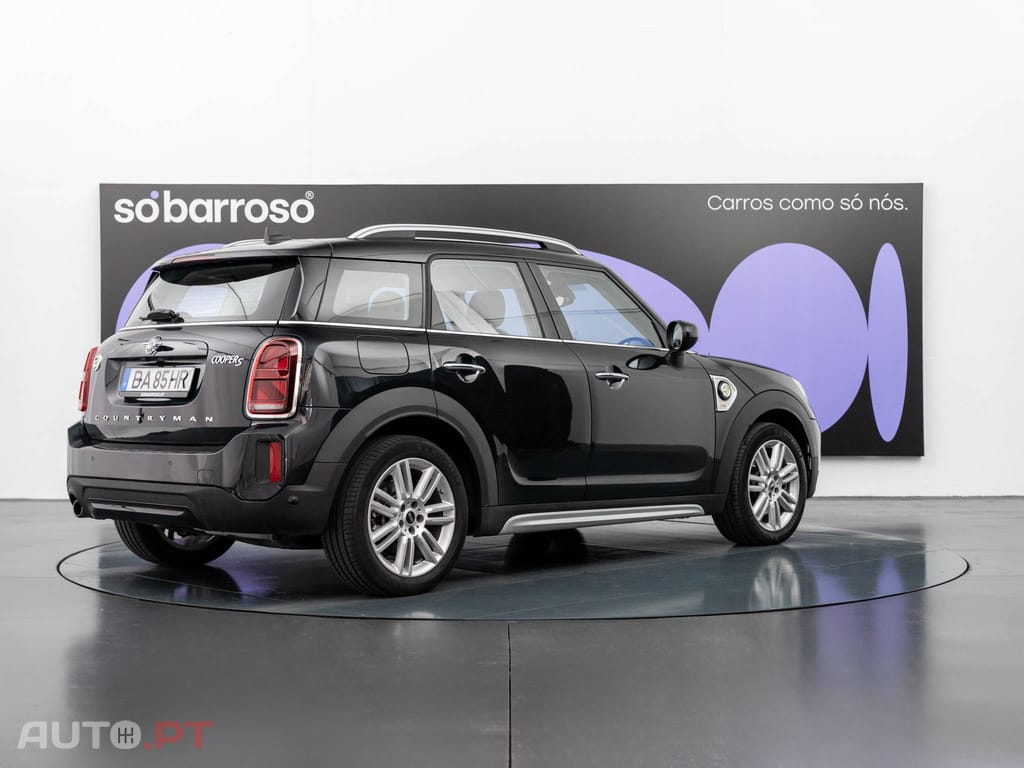 MINI Countryman Cooper SE Premium Essential Auto