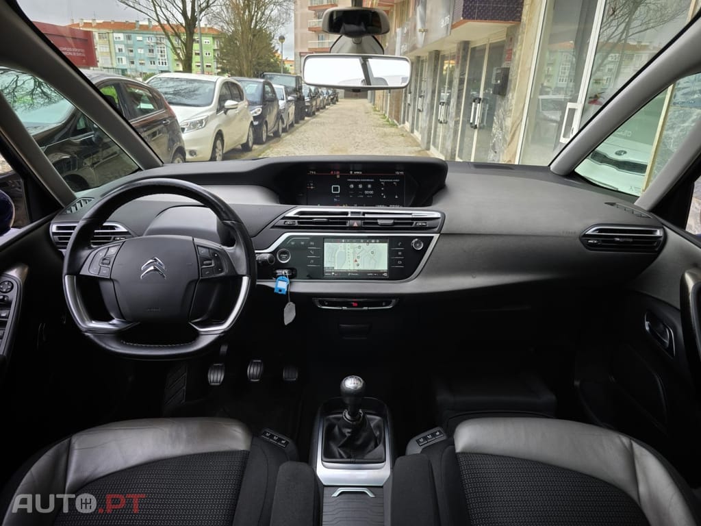 Citroen C4 Grand Picasso BlueHDi 120 SHINE