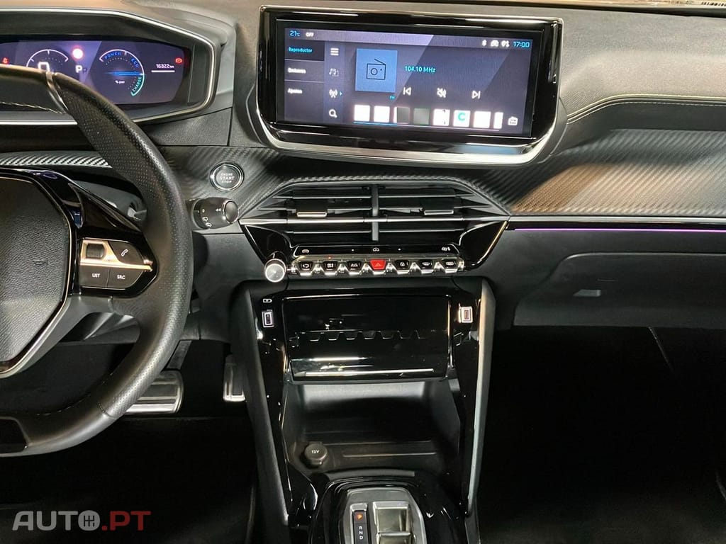 Peugeot E-2008 50 kWh GT