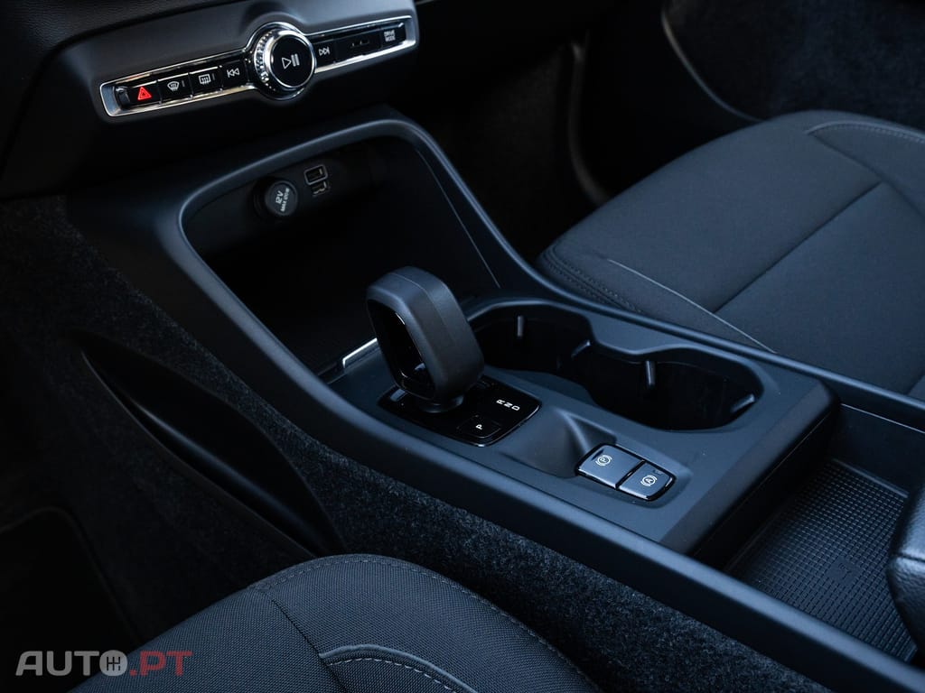 Volvo XC40 1.5 T4 PHEV Inscription Expression