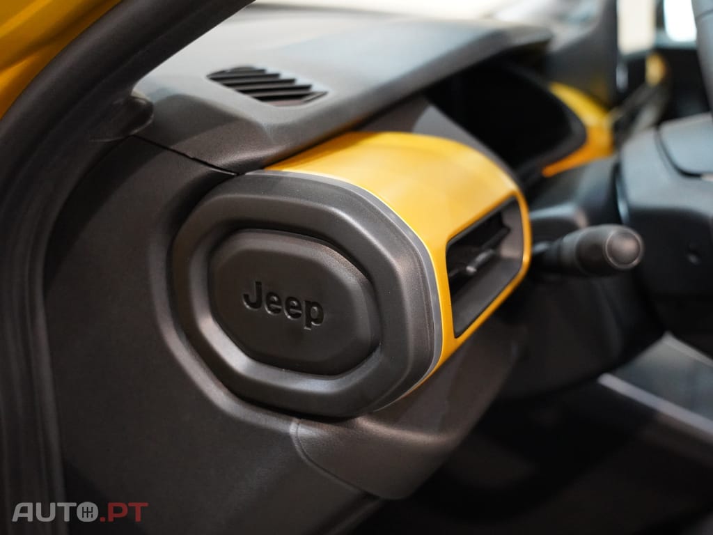 Jeep Avenger 54 kWh Summit