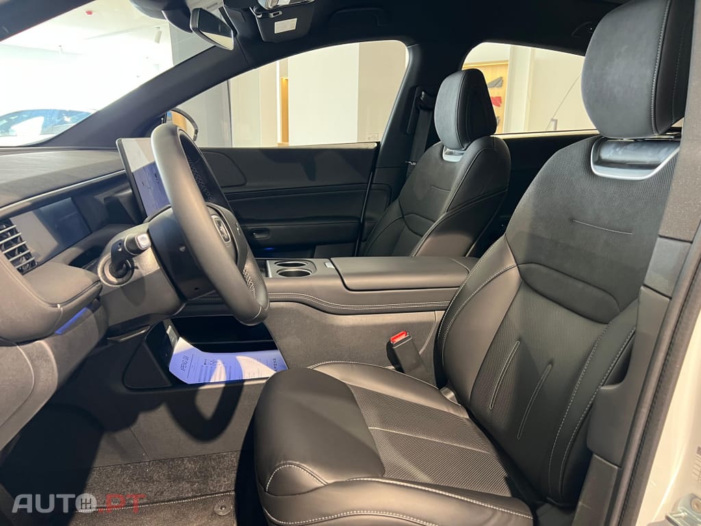 XPeng G6 87.5 kWh AWD Performance