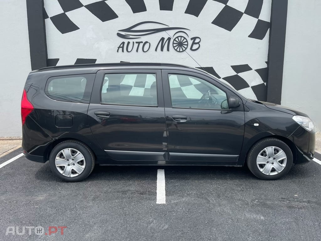 Dacia Lodgy 1.5 Blue dCi Stepway 7L
