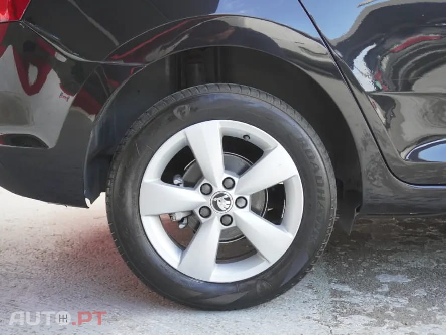 Skoda Rapid Spaceback 1.6 TDi Elegance