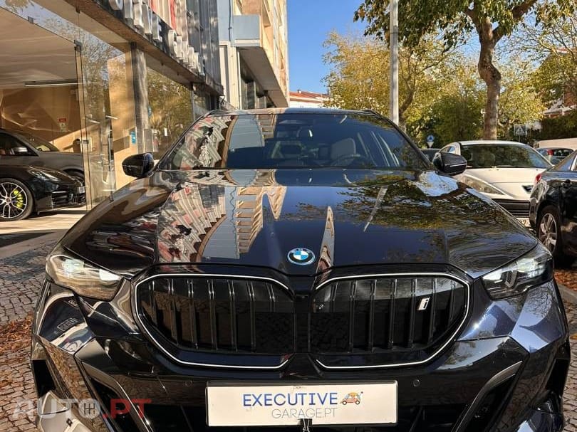 BMW i5 eDrive40 Pack Desportivo M Pro
