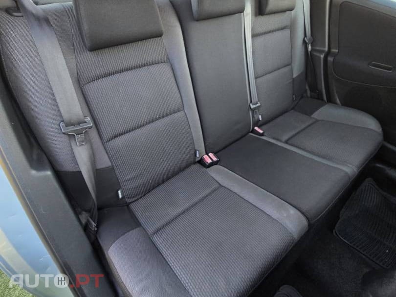 Peugeot 207 1.4 VTi Active