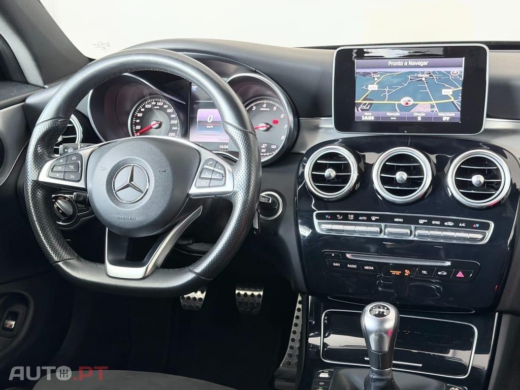Mercedes-Benz C 180 AMG Line