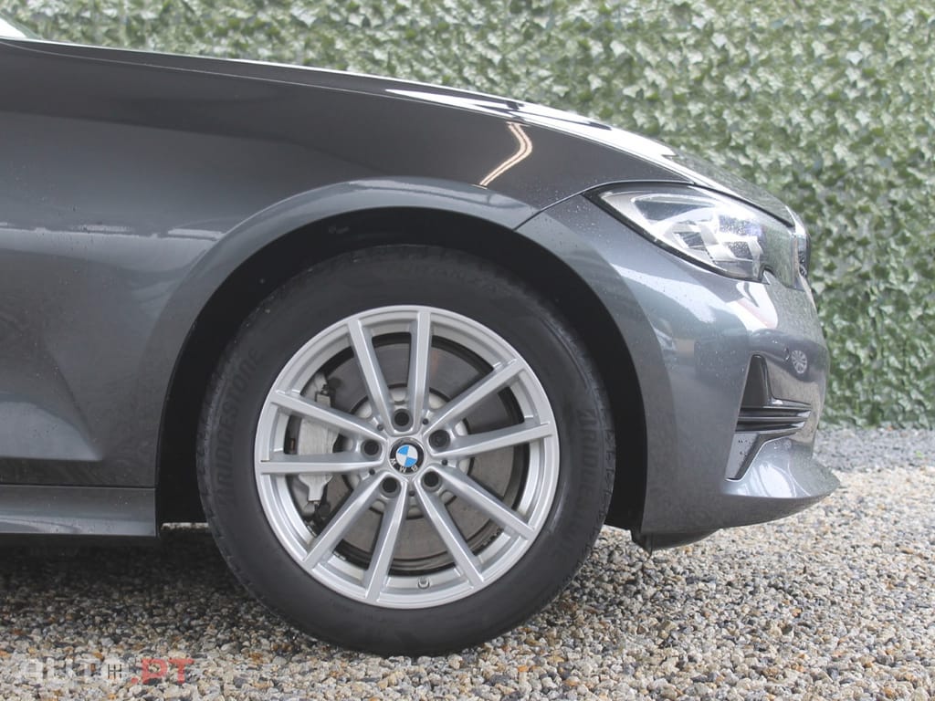 BMW 330 e Corporate Edition Auto