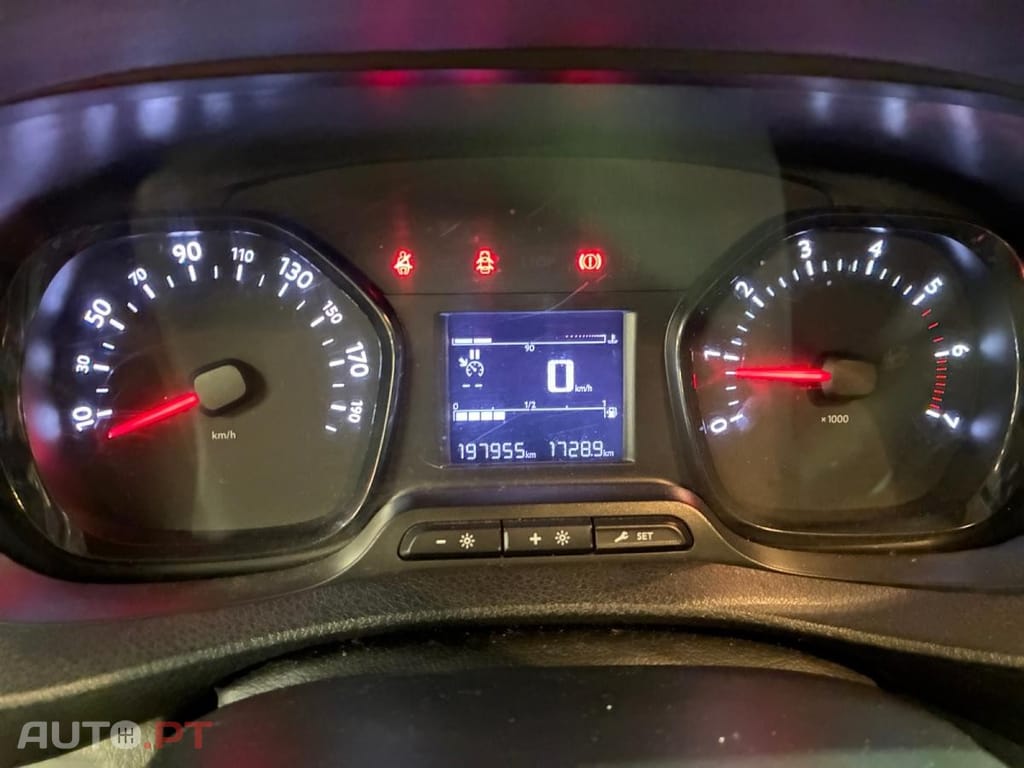 Citroen Jumpy 1.6 BlueHDi XL Confort