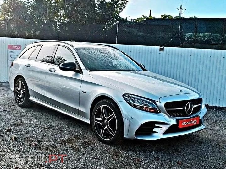 Mercedes-Benz C 300 e AMG Line