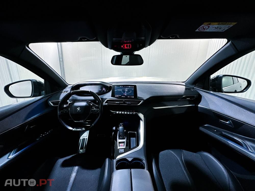Peugeot 3008 1.6 PureTech GT EAT8
