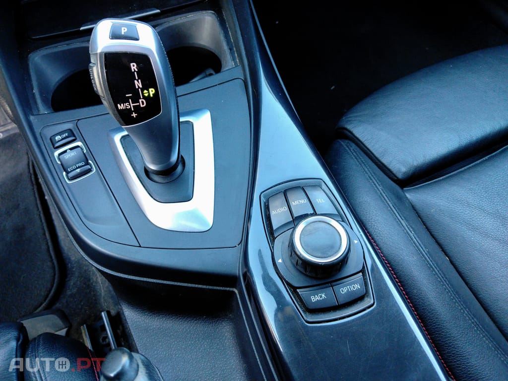 BMW 120 Sport Line Automático