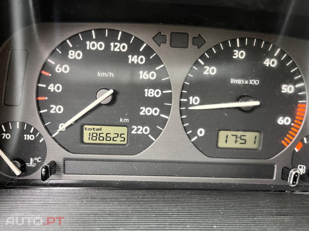 Volkswagen Golf 1.4 Gasolina