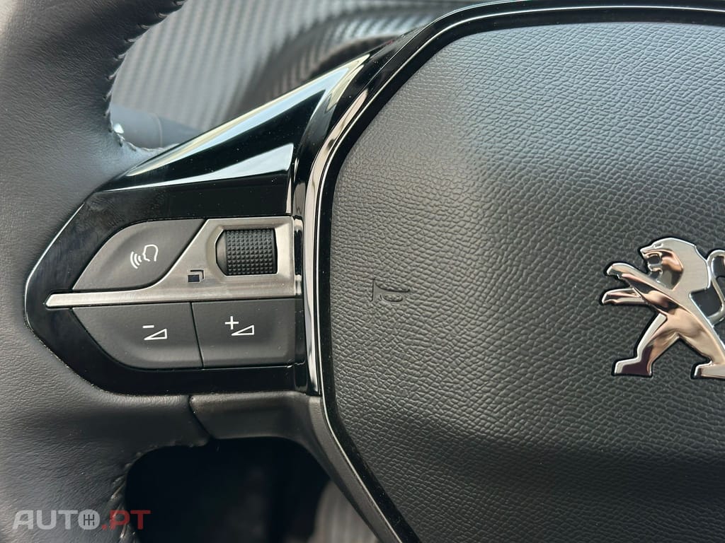 Peugeot 2008 1.5 BlueHDi Active Pack