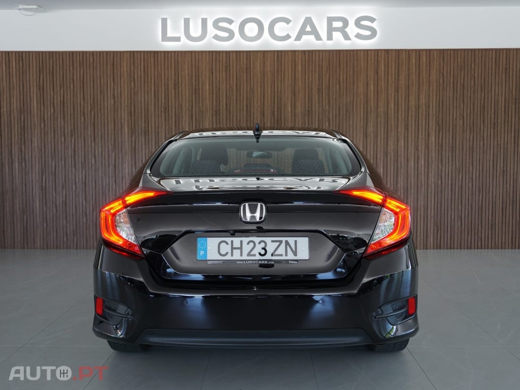 Honda Civic 1.6 i-DTEC Elegance Navi