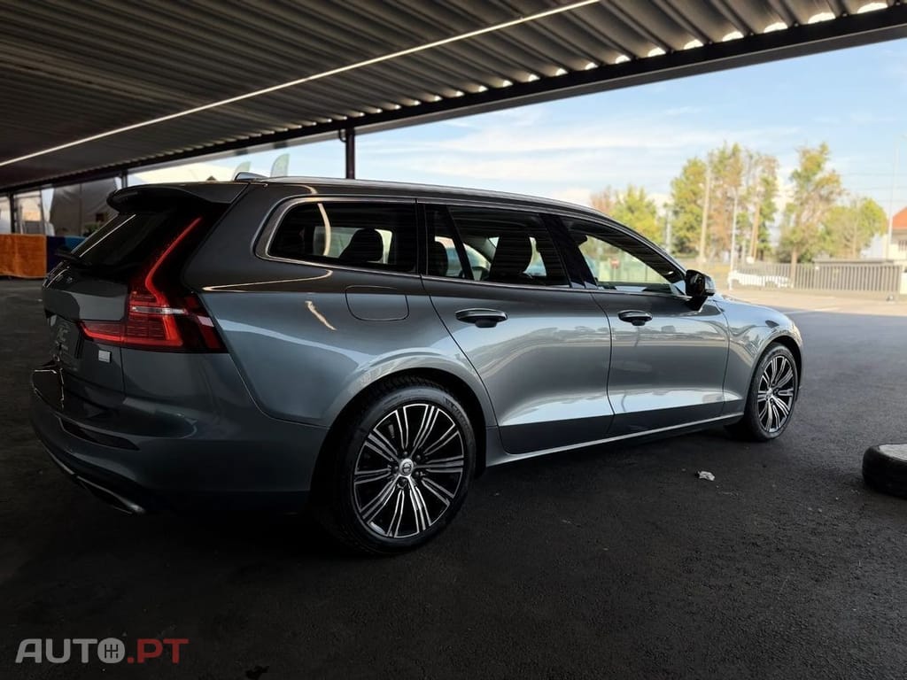Volvo V60 2.0 T6 AWD TE R-Design