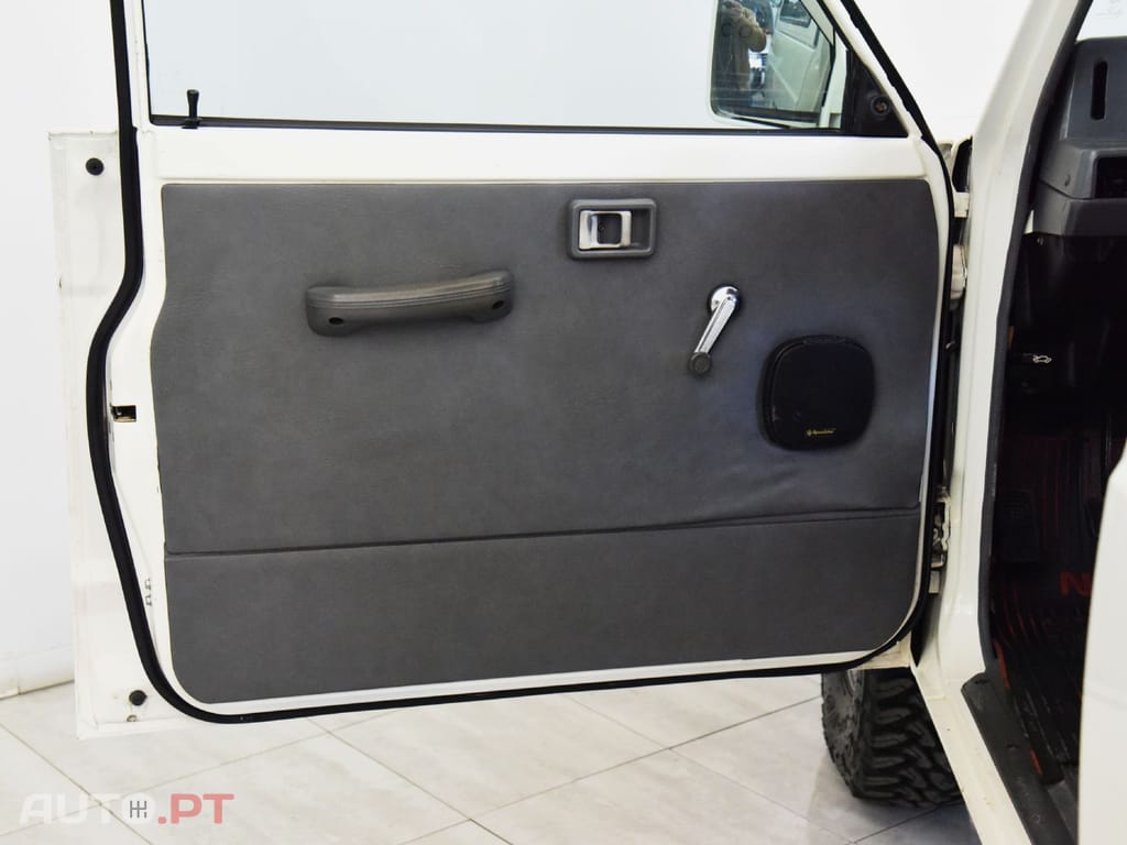 Nissan Patrol (W260) 2.8 D 4x4