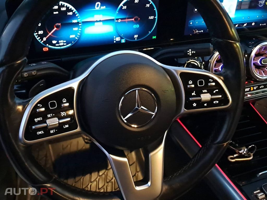 Mercedes-Benz EQA 250+ Premium