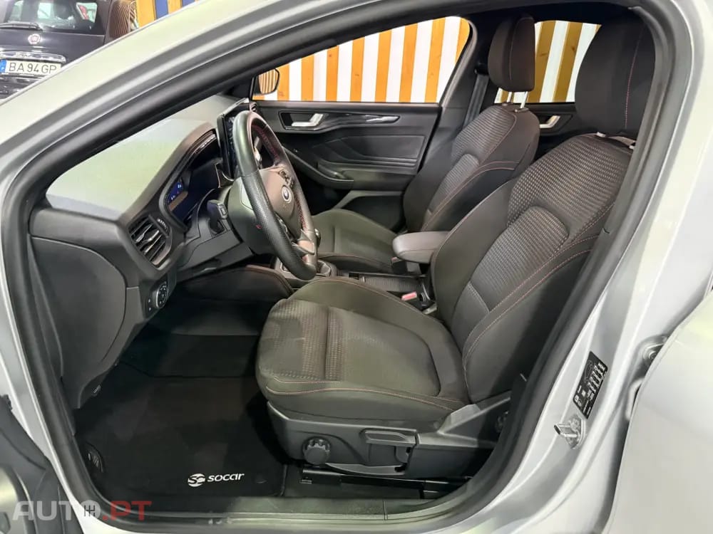 Ford Focus SW 1.0 EcoBoost MHEV ST-Line