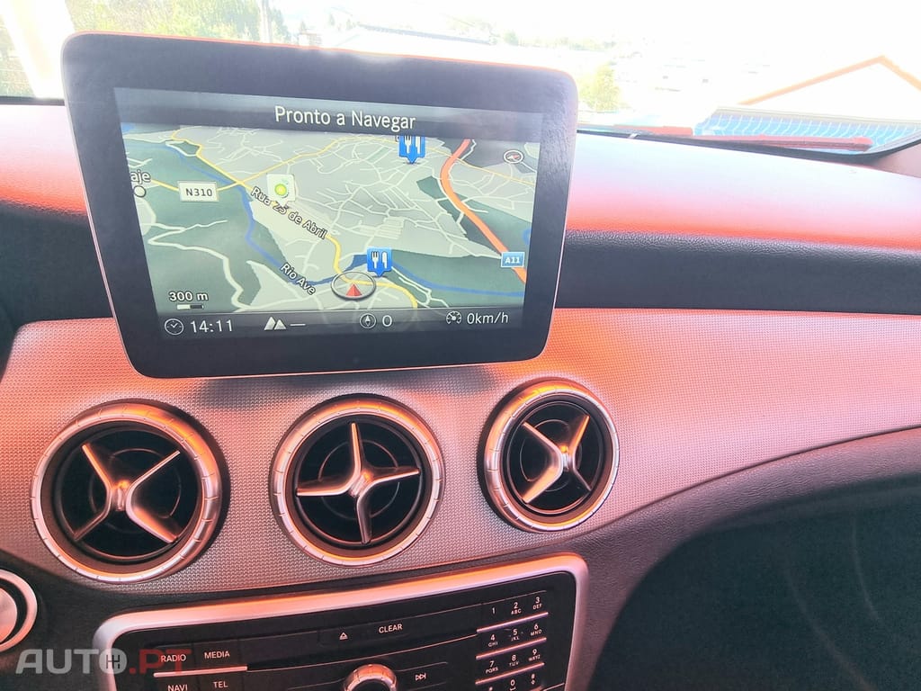 Mercedes-Benz CLA 180 d