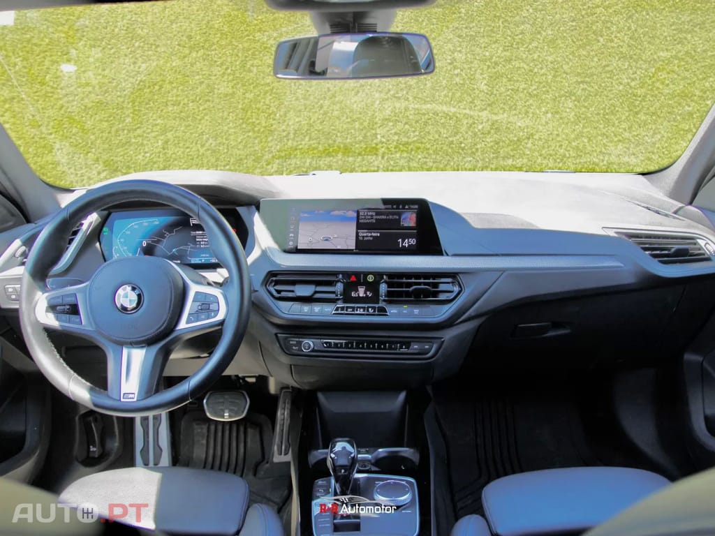 BMW 118 i Pack Desportivo M Auto