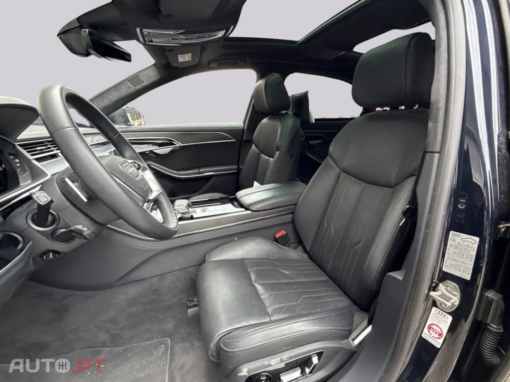 Audi A8 60TFSie L  I.V.A DEDUTÍVEL 
