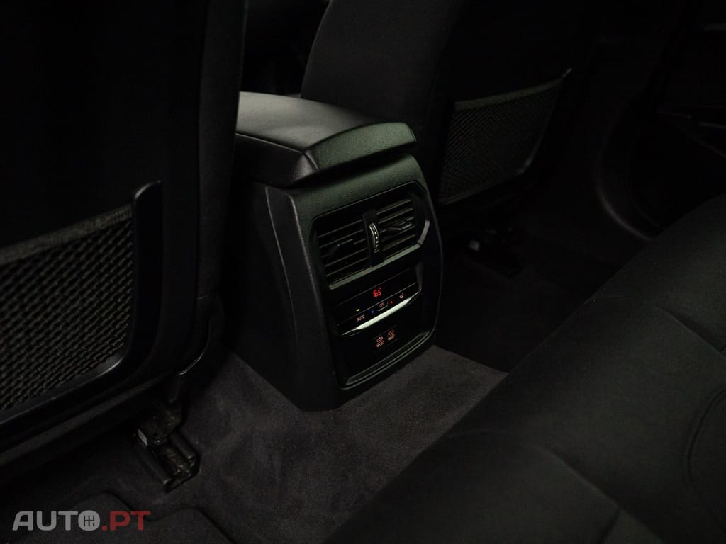 BMW 320 e Auto