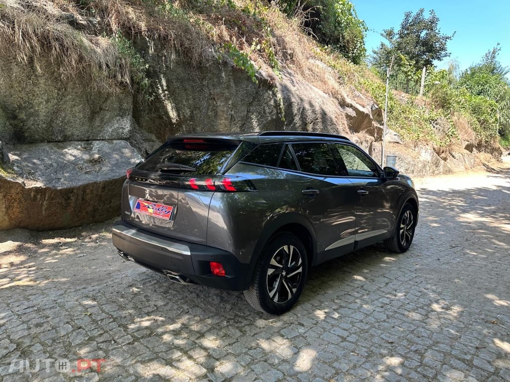 Peugeot 2008 1.2 PureTech Allure Pack EAT8