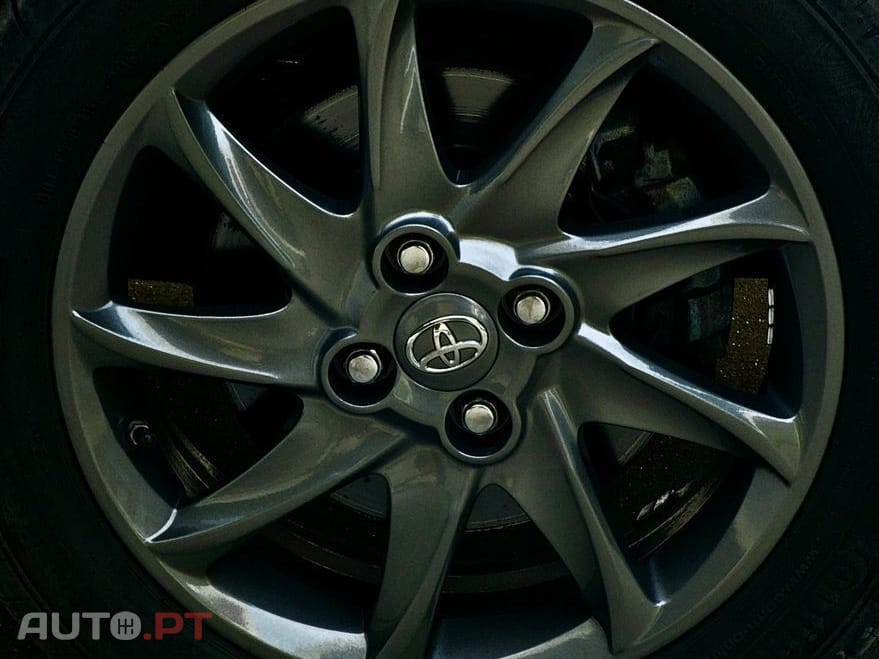 Toyota Yaris 1.5 HSD Comfort