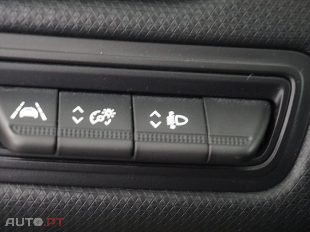 Renault Clio 1.0 TCe Intens Bi-Fuel