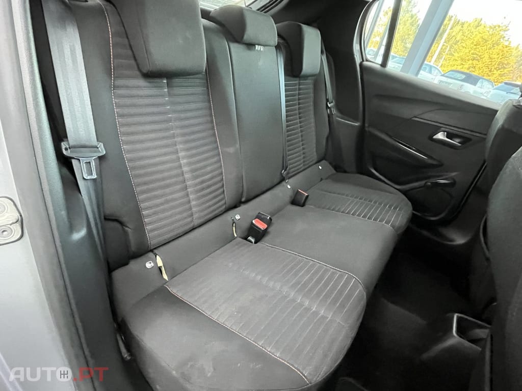 Peugeot 208 1.2 PureTech Active Pack