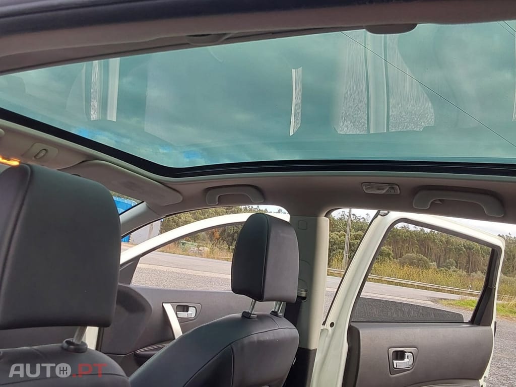 Nissan Qashqai +2 1.6 dCi Tekna Premium 18 360 S&S