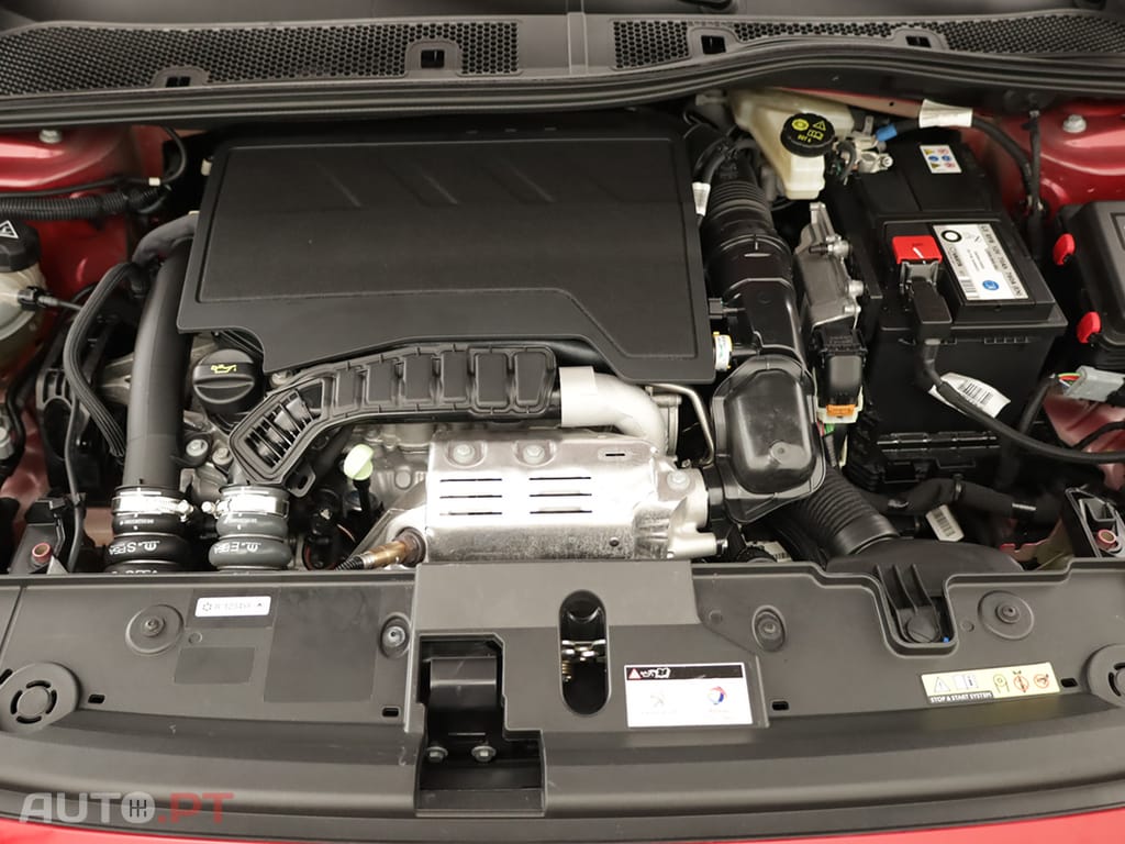 Peugeot 208 208 1.2 PureTech GT EAT8