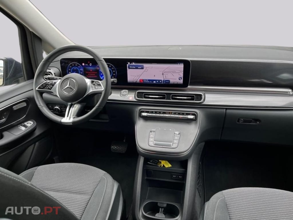 Mercedes-Benz EQV 300 Long I.V.A DEDUTÍVEL 