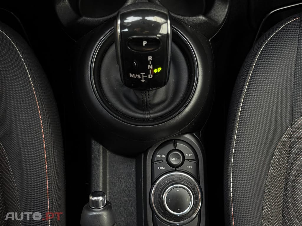 MINI Cooper Cooper Resolute Edition Auto