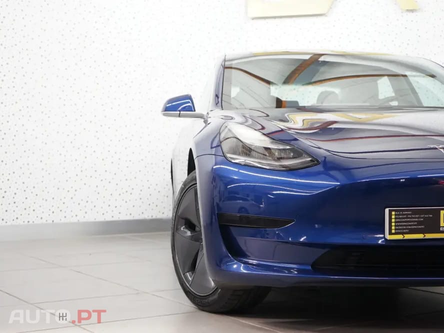 Tesla Model 3 Standard Range Plus RWD