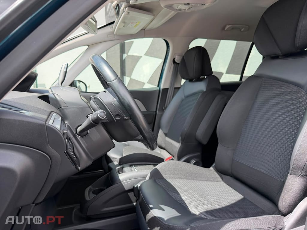 Citroen Grand C4 SpaceTourer 1.5 BlueHDi Shine EAT8